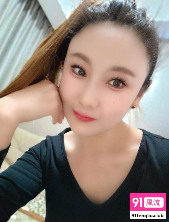 昆山美乳性感美人